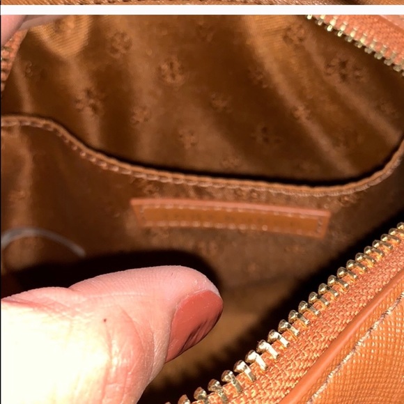 Tory Burch Emerson /cardamom brown crossbody NWT - Picture 5 of 6